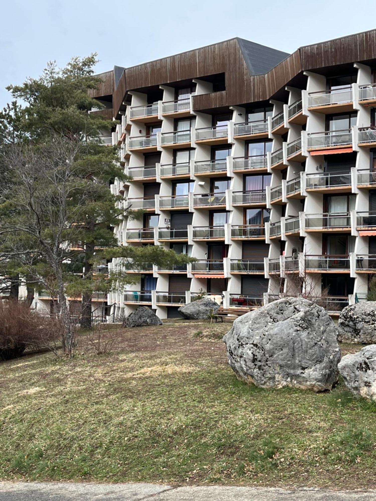 Studio Face Aux Pistes Avec Wifi Villard-de-Lans Luaran gambar